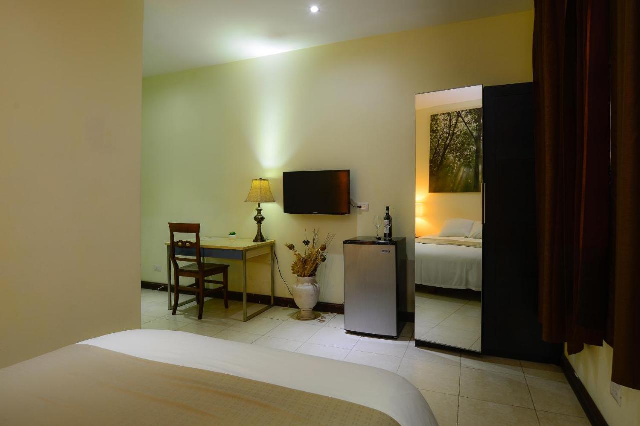 Hotel Luisiana サンホセ エクステリア 写真