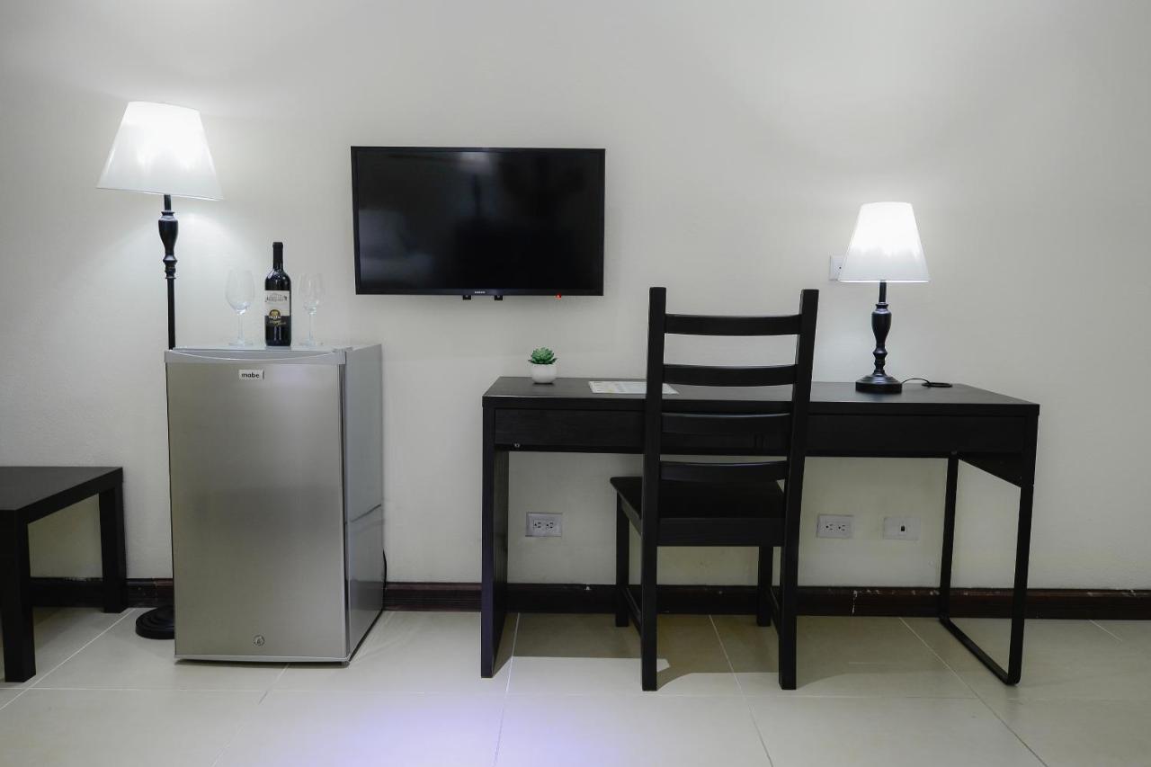 Hotel Luisiana サンホセ エクステリア 写真