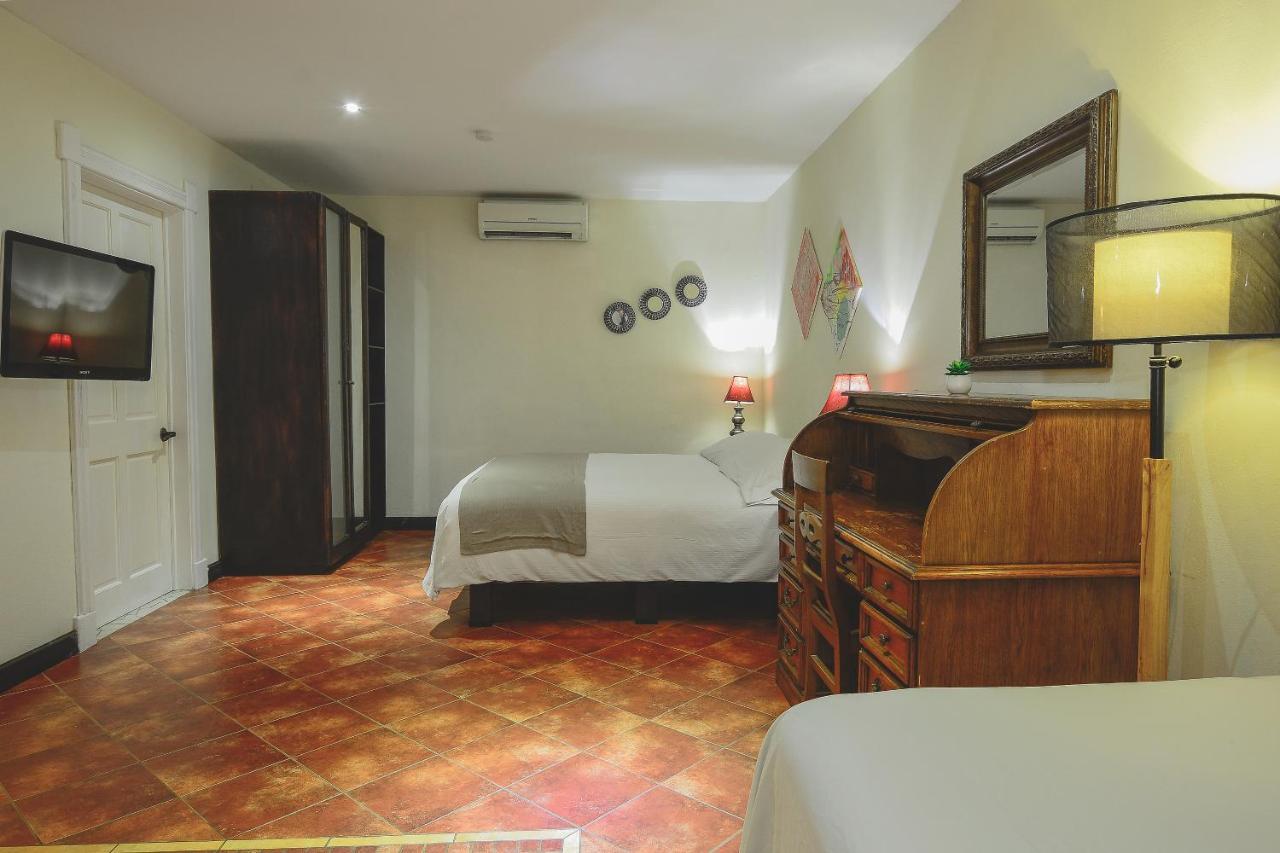 Hotel Luisiana サンホセ エクステリア 写真