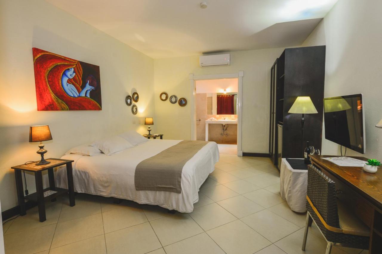 Hotel Luisiana サンホセ エクステリア 写真